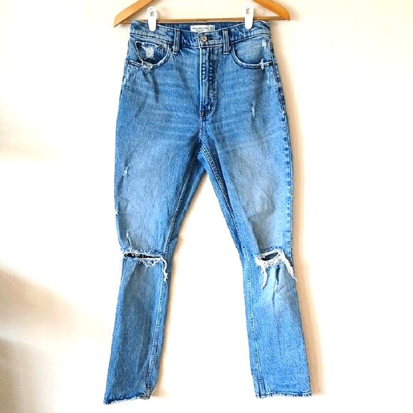 Abercrombie & Fitch The 90s Skinny High Rise Jeans Distressed Knees - Picture 1 of 5
